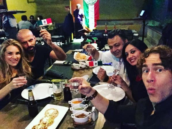 @carlosdelamota: "Viva México!!!!".