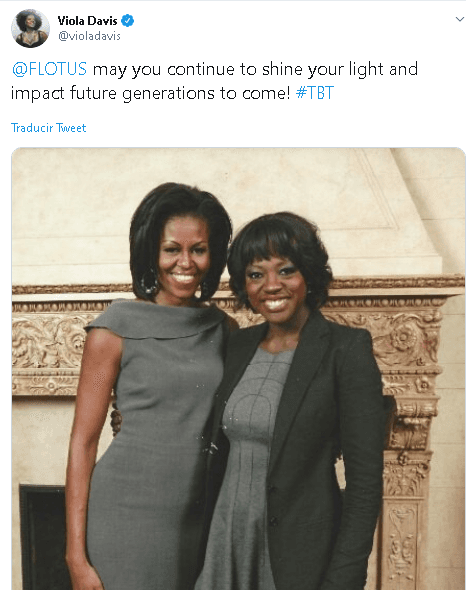 Un ejemplo fue el 12 de enero de 2017, cuando Davis publicó en 
<b><a href="https://twitter.com/violadavis/status/819736226110447616?s=20" target="_blank">Twitter</a></b> una foto con Obama tras una reunión y escribió: "¡Que sigas iluminando e impactando a las futuras generaciones!"