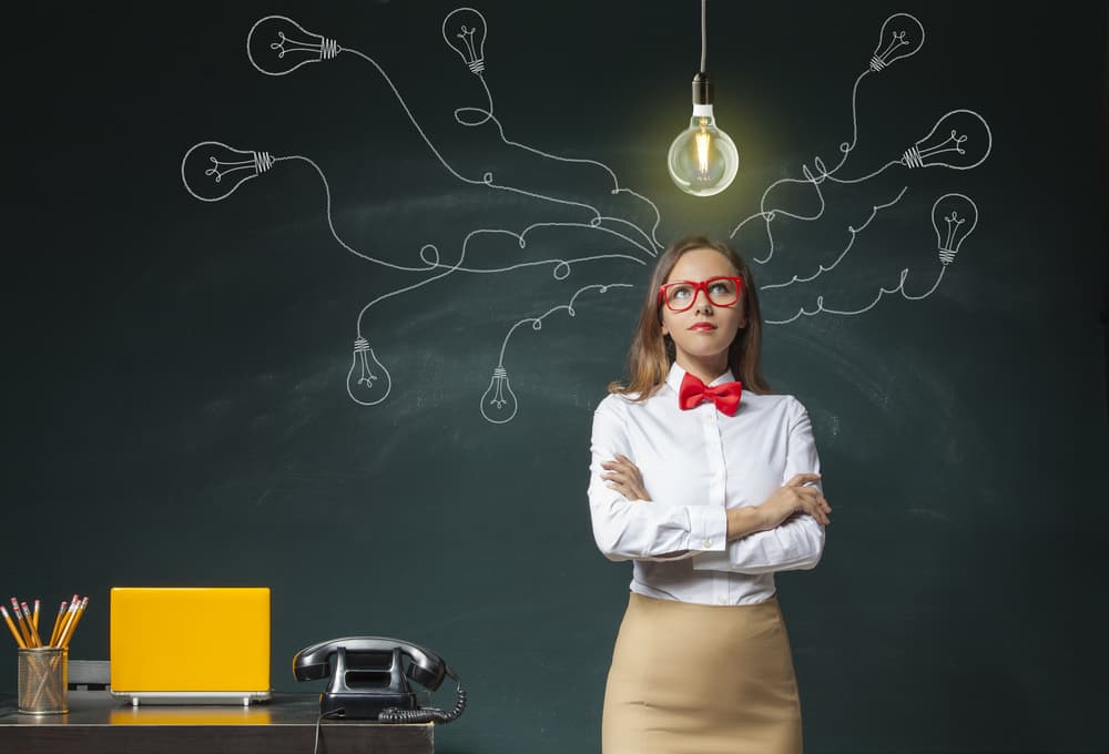 <b>Sagitario</b>
<br>Tu mente siempre está ocupada con una tormenta de ideas y de nuevos proyectos y a veces a los empleados le resulta difícil mantenerse a la par de tu ritmo. Te relacionas con libertad y tus virtudes son la rapidez y la independencia.
<br>