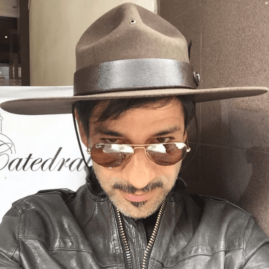 Miguel Rodarte dio un giro en su carrera como productor en Estados Unidos con la cinta ‘El cielo es azul’, junto a Osvaldo Benavides.
<br>