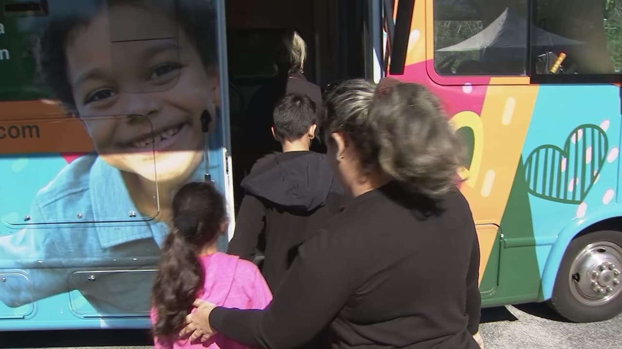 Más de 3,000 niños son vacunados al mes para poder asistir a las escuelas de Miami-Dade