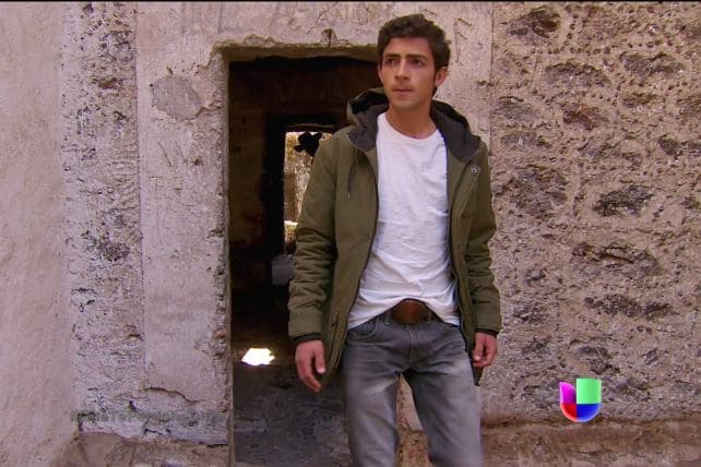 Después de subir al techo de la iglesia en busca de un balón, Lucio acabó con su vida.