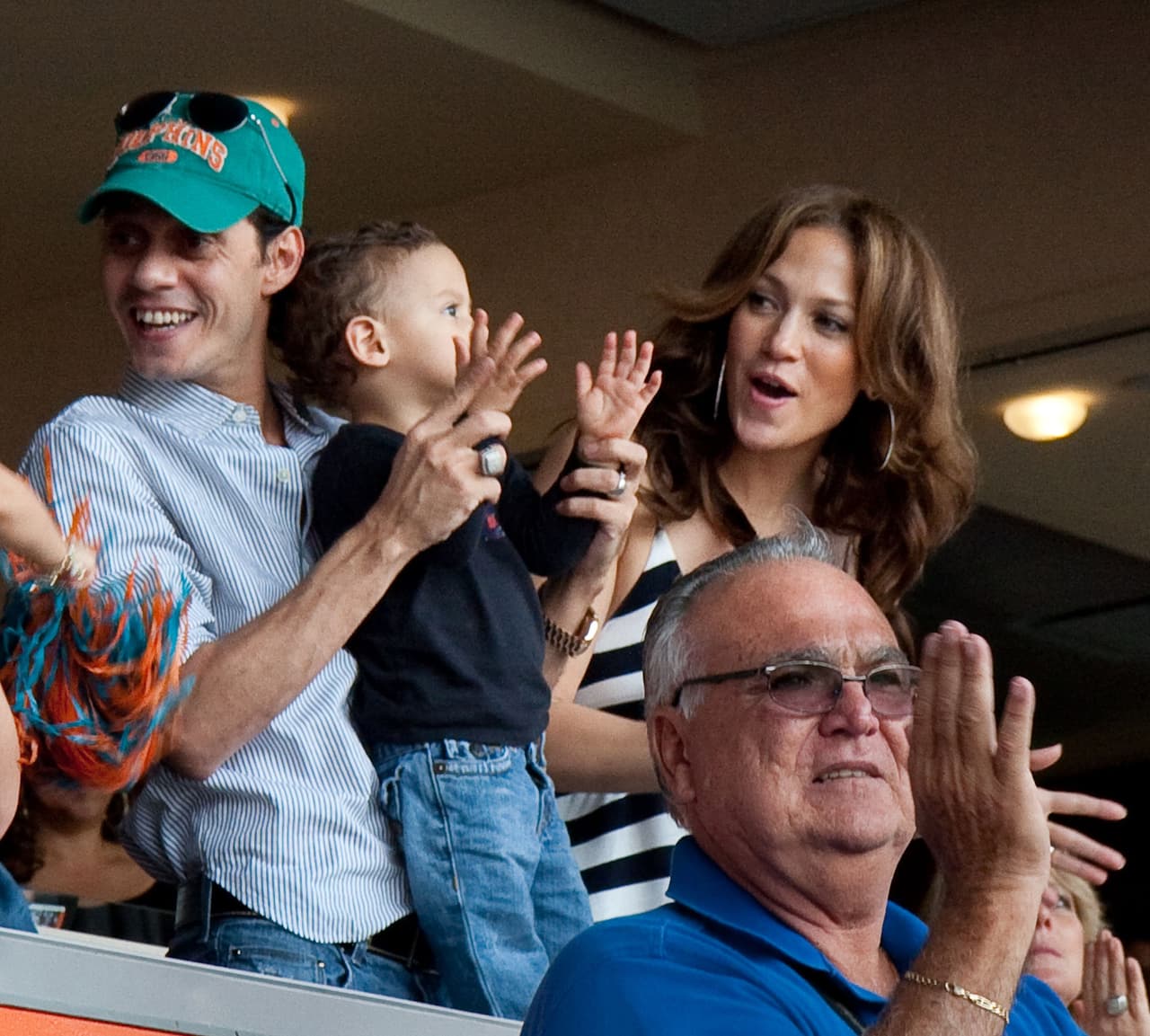 Después de 7 años de matrimonio, y cuando los niños tenían tan solo 3 años, JLo y Marc Anthony anunciaron su separación.