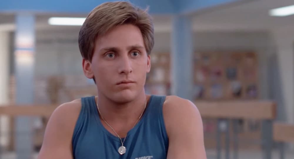 <b>Emilio Estévez (Andrew Clark)</b>
<br>Interpretó a Andrew Clark, el atleta más popular del colegio y miembro del equipo de lucha libre. Se ganó su castigo por envolver con cinta adhesiva los testículos de uno de sus compañeros.