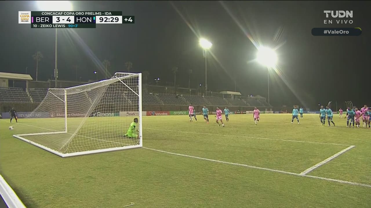 ¡Gol de Bermudas! Desde los once pasos Zeiko Lewis acerca a su equipo
