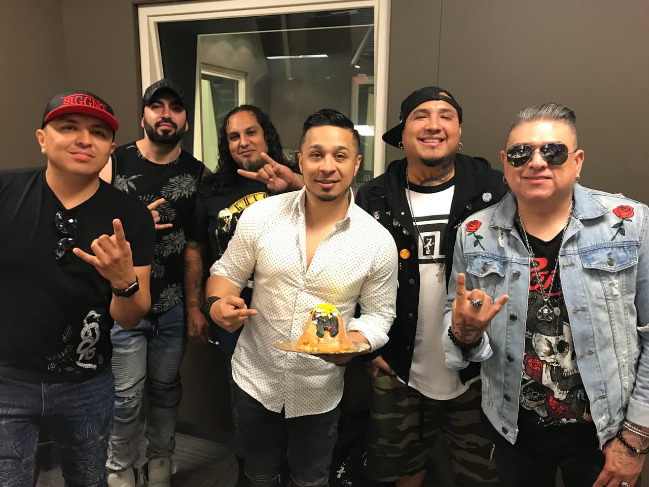 Siggno's Jesse Turner celebrates 40th birthday with KXTN 