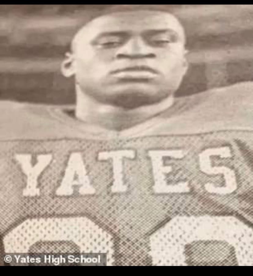 Así jugaba George Floyd en la preparatoria