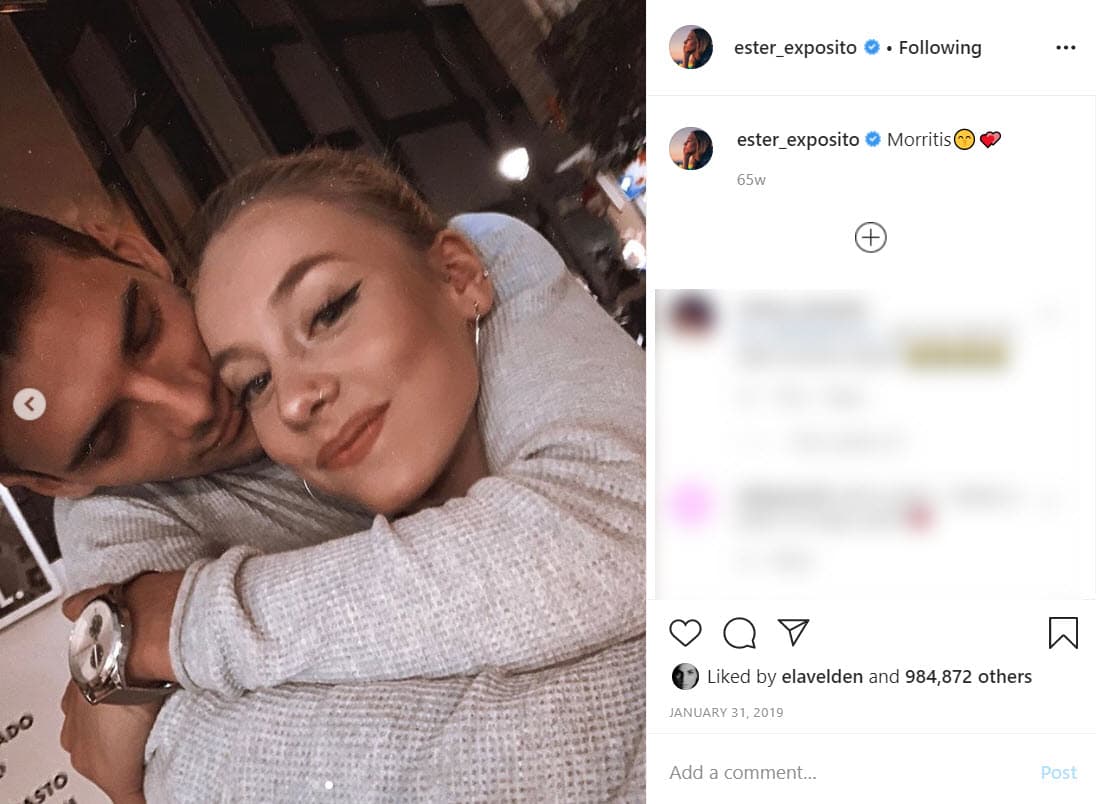 Por su parte, Ester salía con su compañero de la serie 'Élite' Álvaro Rico, quien era su pareja en la primera temporada.
<br>