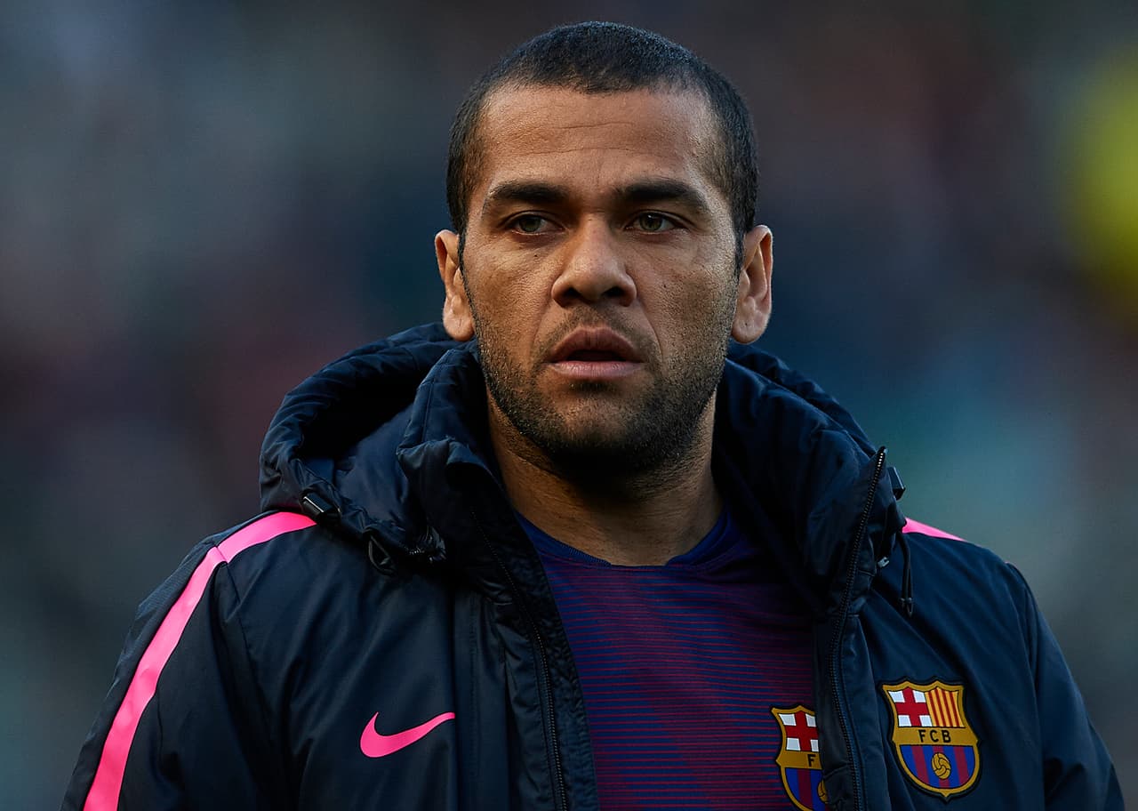 Barcelona confirma el adiós de Dani Alves