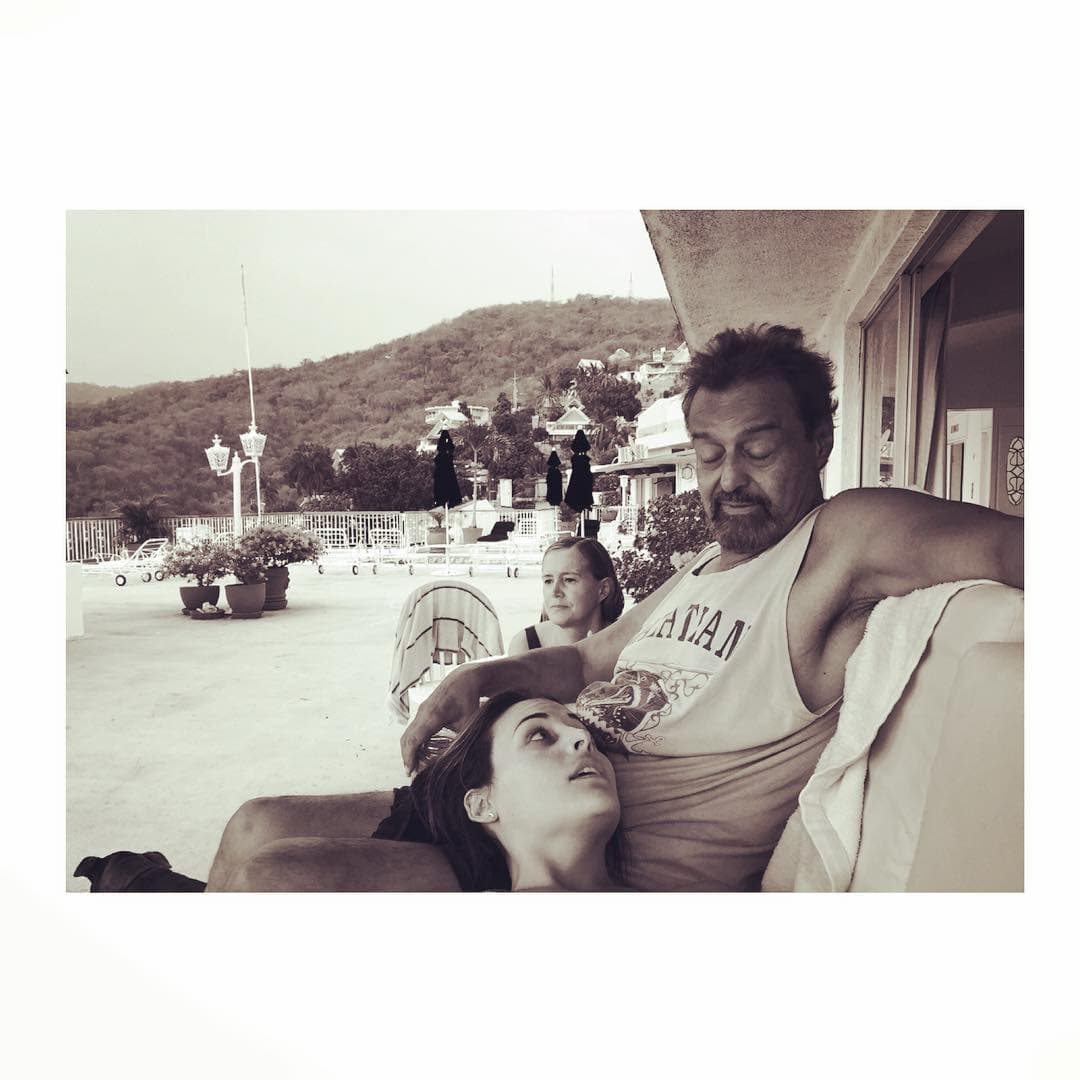 Por tal motivo, la protagonista de '
<b><a href="http://www.univision.com/novelas/mi-marido-tiene-familia">Mi marido tiene familia</a></b>' se siente tan identificada con esta terrible enfermedad, pues le arrebató a su padre hace poco más de un año.