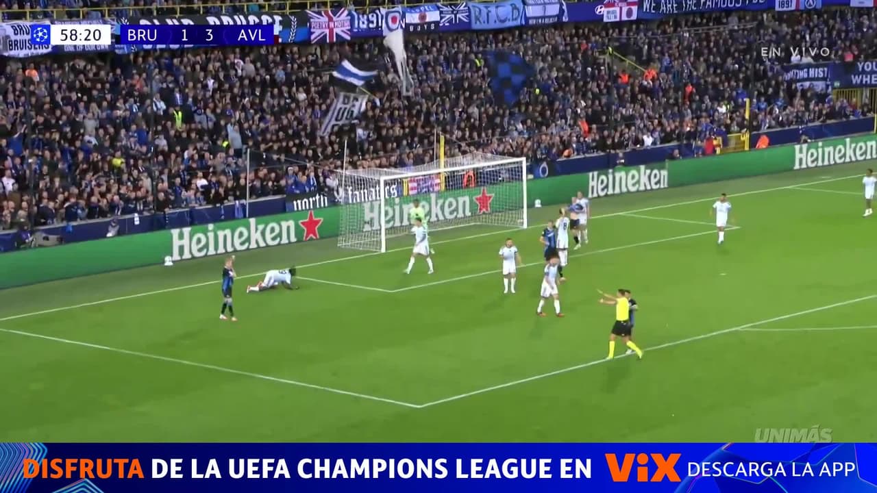 ¡PENAL PARA EL BRUJAS! Manota de Wan-Bissaka en el área y Tresoldi no perdona desde los once pasos