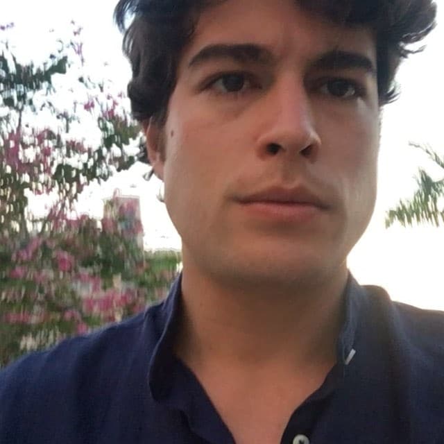 Danilo llegó listo para ensuciarse las manos y trabajar hombro a hombro con sus paisanos.