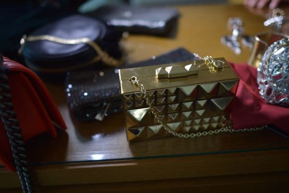 Uno de estos podría ser el bolso con el que la veamos en la alfombra magenta.