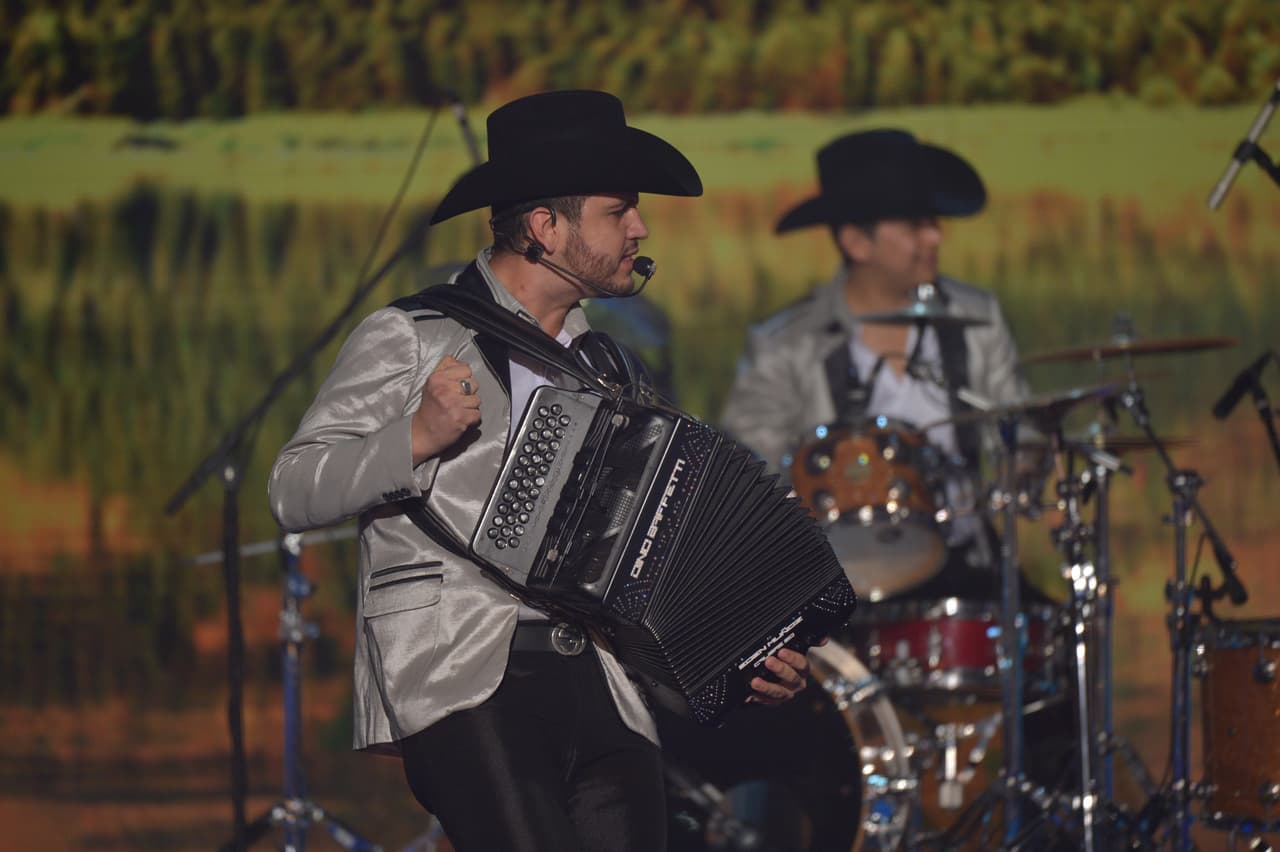 En el 5to show de La Banda nos despedimos de Aaron Bodden, Zabdiel se fue en llanto al recibir la sorpresa de su padre y Johann se quejó una vez más. Jesse y Joy y Calibre 50 fueron los invitados de la noche.