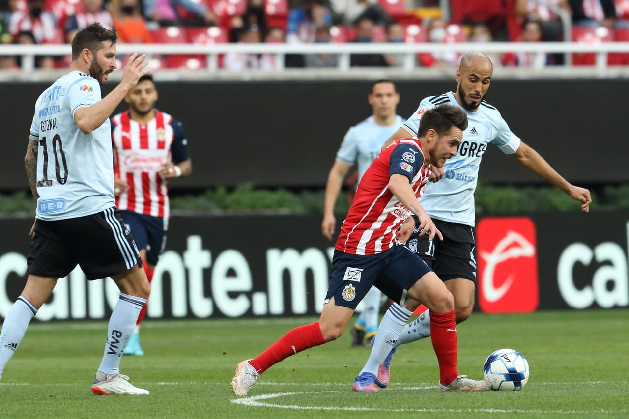 Loa franceses participan en dos de las tres anotaciones de Tigres, comandan la victoria 1-3 sobre las Chivas y llegan a 10 puntos.