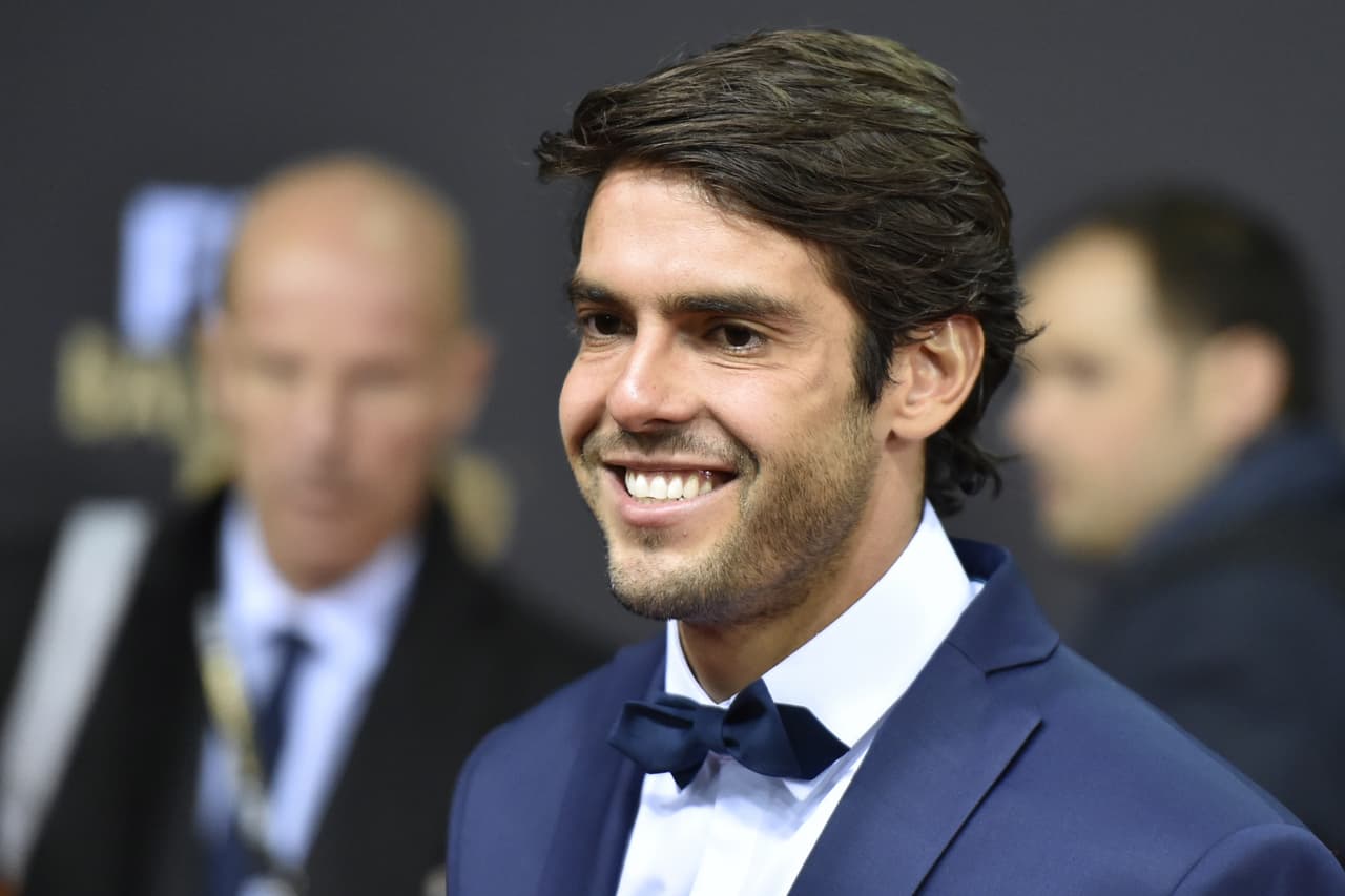 La familia de Kaká tiene un buen sustento económico gracias a que su padre es ingeniero y su madre maestra, ambos respaldados por la comunidad evangélica de ese país.