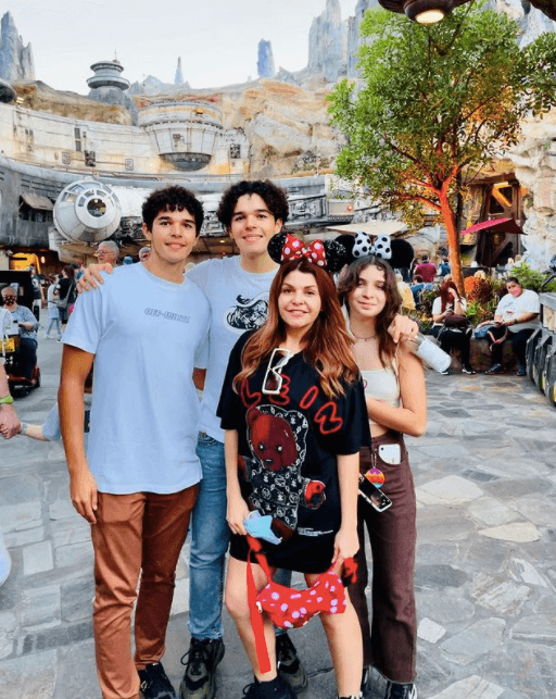 Itatí y Eduardo también comparten fotos y videos de sus hijos.