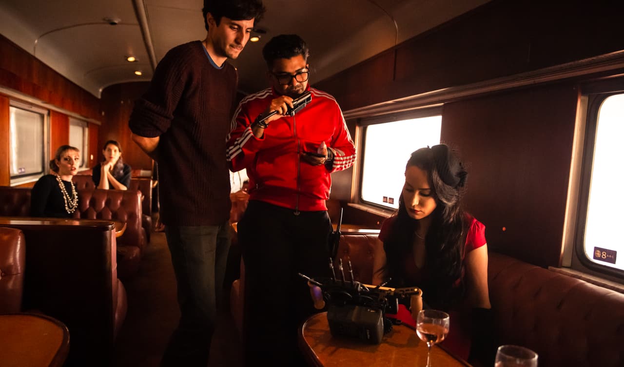 La dirección del video corrió a cargo de Gustavo 'Gus' Camacho, quien previamente ha trabajado con artistas como Elvis Crespo, Arcangel, Annita y Maluma.