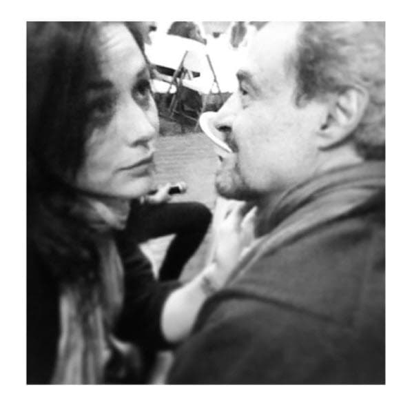 La también actriz Adriana Louvier escribió: "Gonzalo, mucho cariño donde quiera que esté. Y a ti amiga, te abrazo siempre".