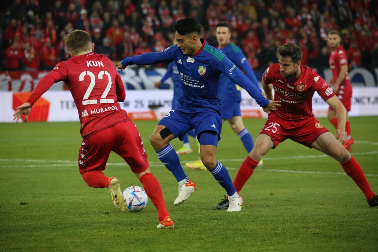 Legnica cae ante Widzew Lodz y parece destinado al descenso 