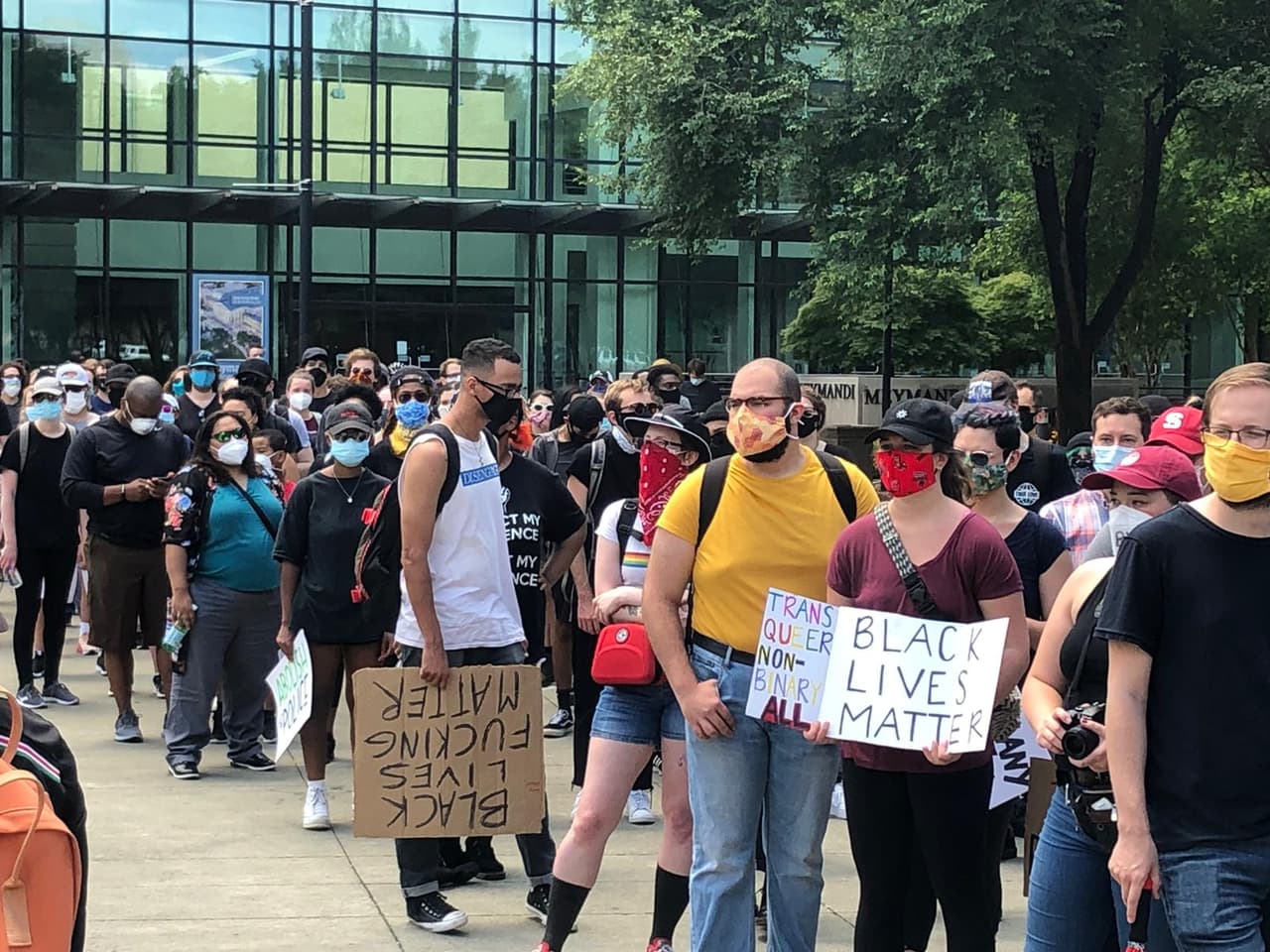 El 19 de junio está marcado en Estados Unidos como el día del fin de la esclavitud, conocido como Juneteenth. Cientos de personas conmemoraron este hecho histórico el viernes durante "La marcha de la libertad".
