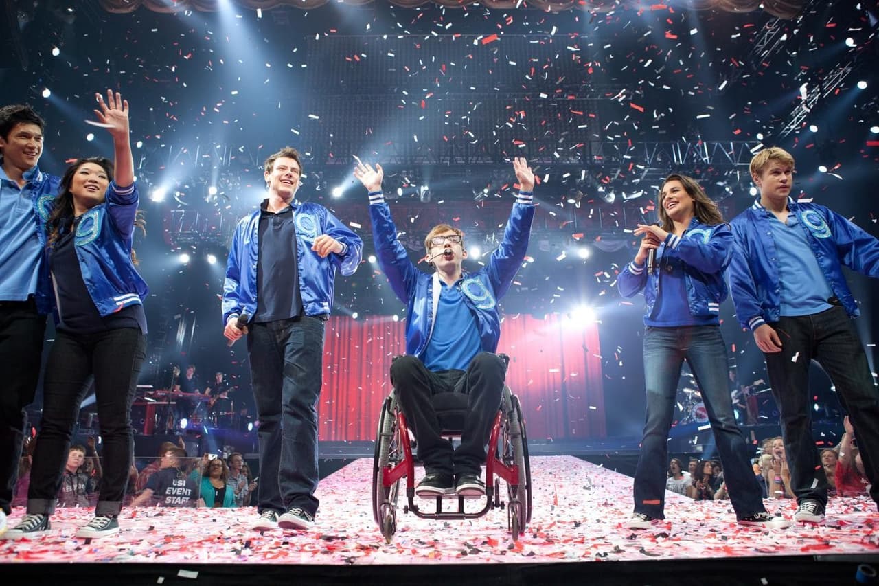 En 'Glee', Cory había encontrado un gran grupo de apoyo con sus colegas y amigos, además de la relación con Lea Michele, también hizo buenas amistades con el resto del elenco.