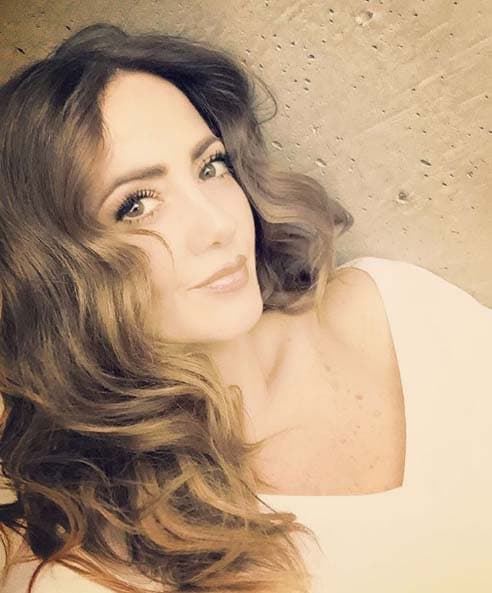 La belleza de Andrea Legarreta es impactante.