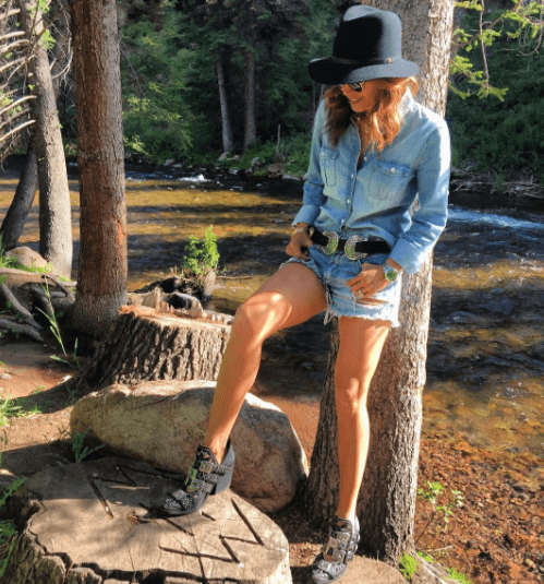 Karla Martínez dejó huella en Colorado con su 'contry style'.