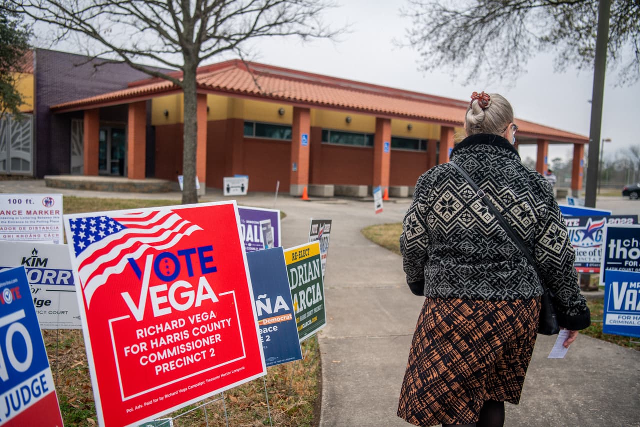 Activistas invitaron a la comunidad hispana a 
<b><a href="https://www.univision.com/local/houston-kxln/contigo/informacion-electoral-de-las-primarias-de-texas" target="_blank">participar en las elecciones primarias</a></b> de Texas.
