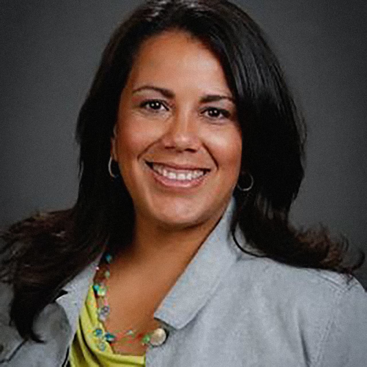 Michelle de la Isla, primera alcaldesa latina en Topeka, Kansas.