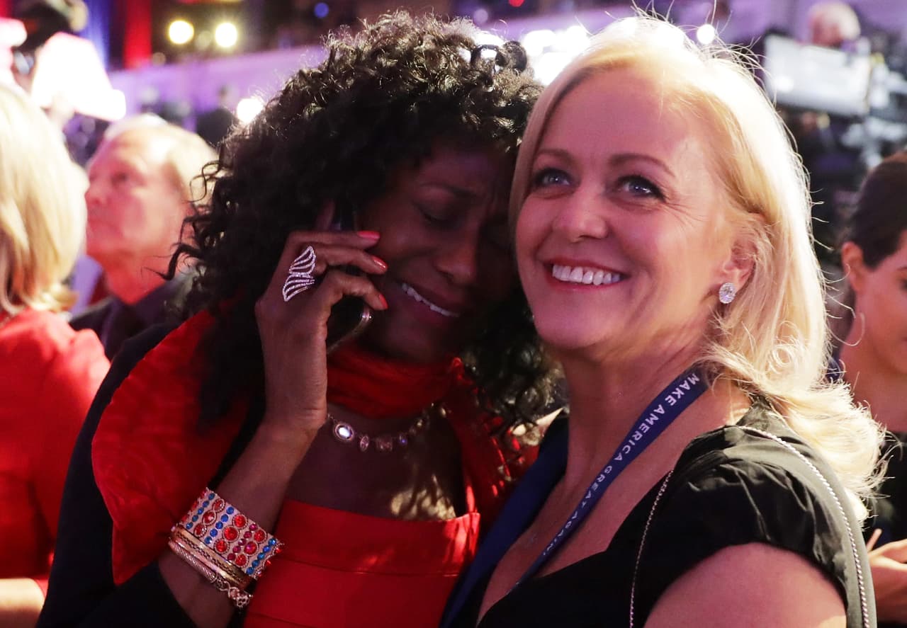 Los sentimientos se confunden en la fiesta republicana del hotel New York Hilton.