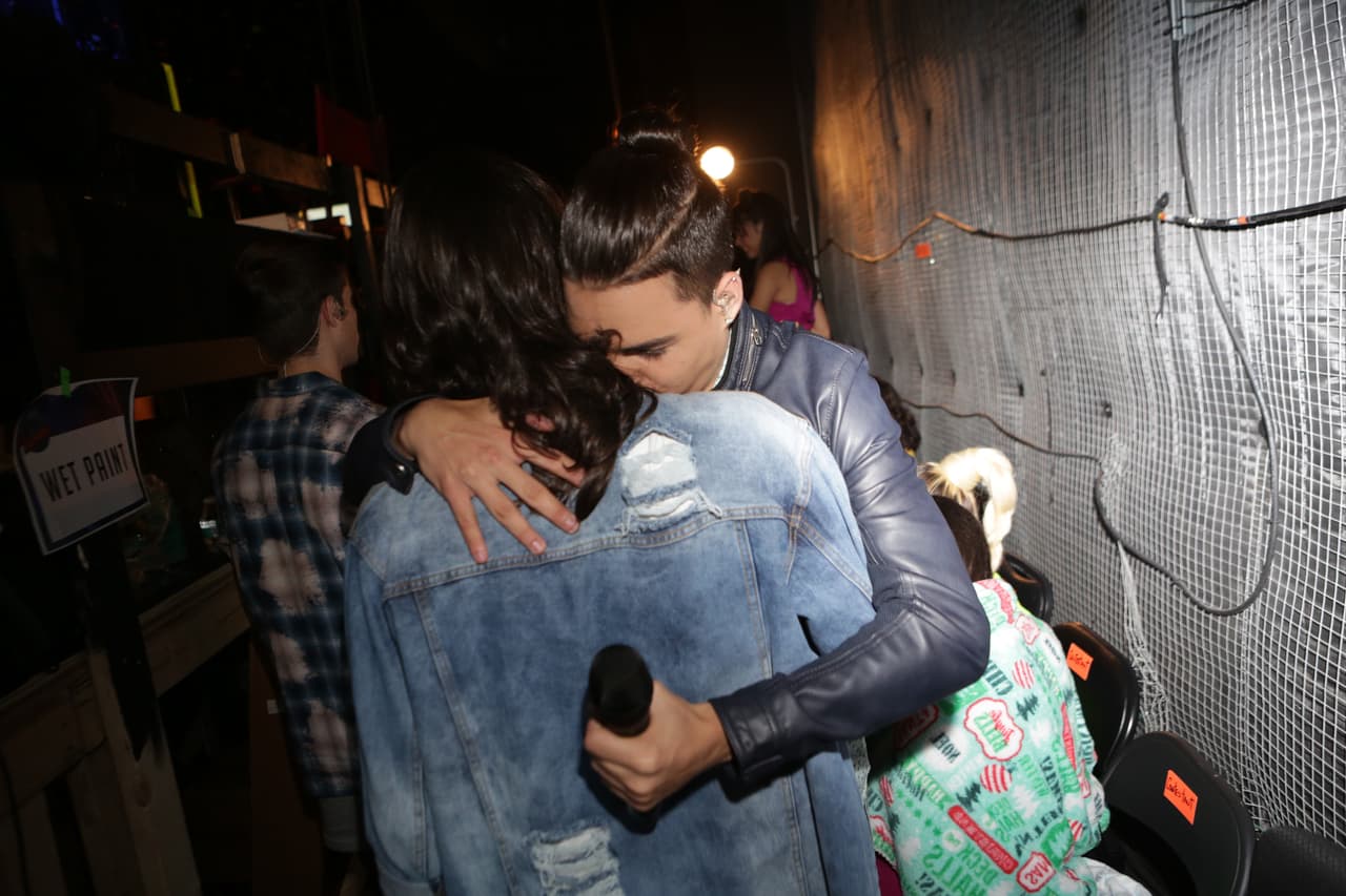 La amistad es más fuerte que la competencia para algunos.