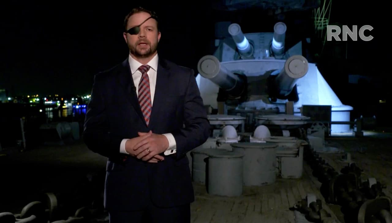 El congresista Dan Crenshaw, que asumió el puesto en 2018 y consiguió la reelección en 2020 por el distrito 2 de Texas (Houston) es una de las estrellas ascendentes del Partido Republicano, fue el único orador del estado en la Convención Nacioinal Republicana de 2020 y ha marcado una prudente distancia de algunas de las ideas de Trump, como llamar "fraudulenta" la elección sin pruebas o el retiro de 2,500 tropas de Afganistán. Su juventud (tiene 36 años) y popularidad lo sitúan como uno de los republicanos que podrían renovar a su partido en Texas.