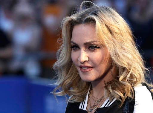 Madonna pospone sus presentaciones en París por el coronavirus