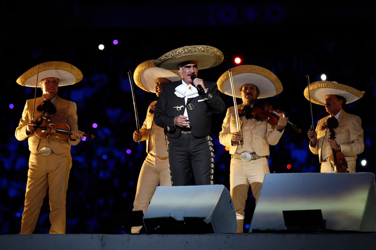 Incluso, en el mundo de la charrería el color del traje tiene un significado.