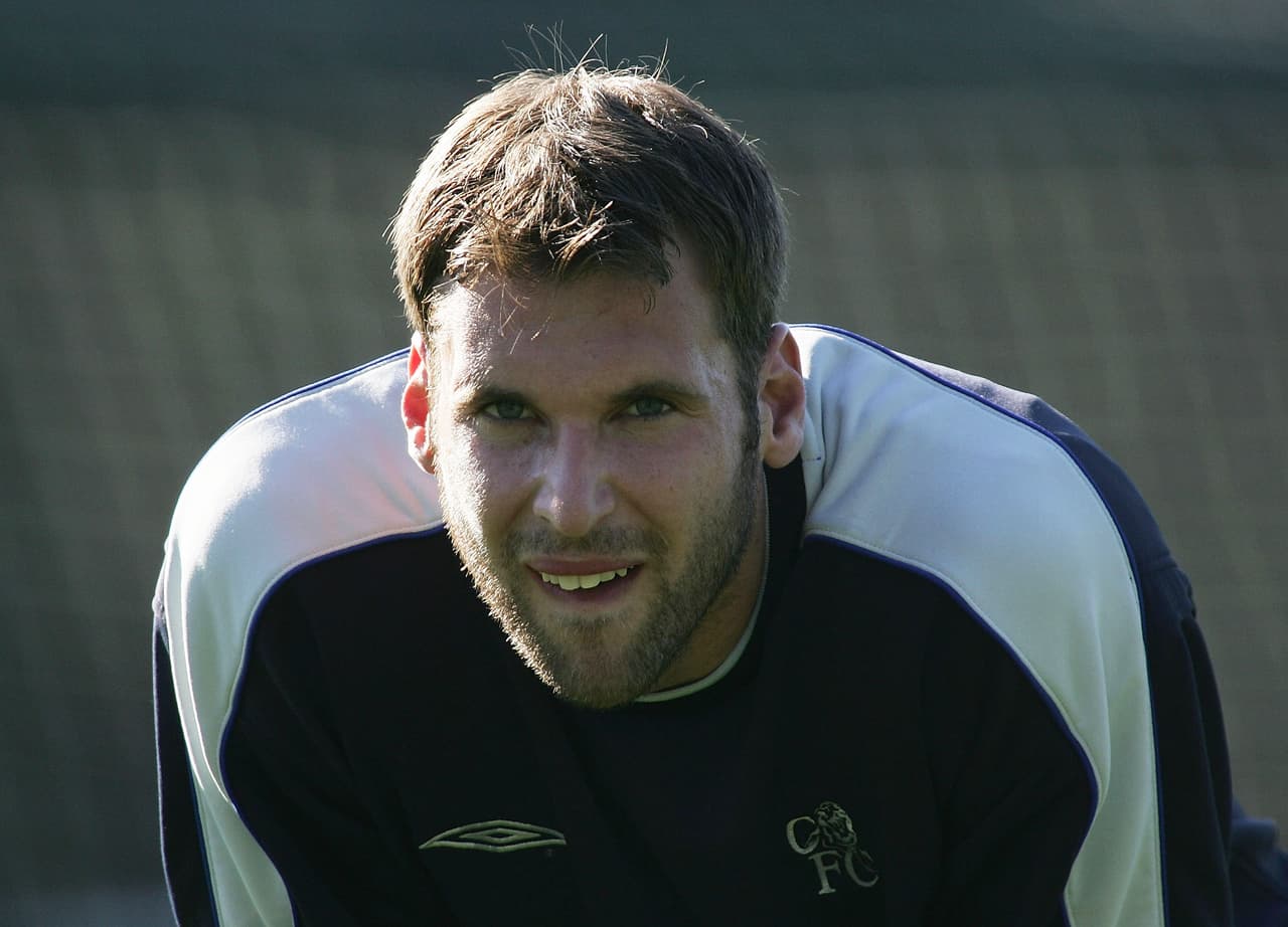 Pero le llegó la buena suerte y con una lesión en el codo del portero italiano, el checo quedó con camino libre hacia a gloria.