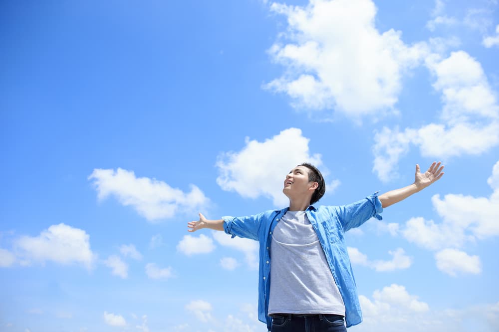 "Bondadosísima Santa Ana, madre de aquella que es nuestra vida, muestra tu dulzura y dame esperanza, intercede ante tu Hija, para que yo alcance la paz."