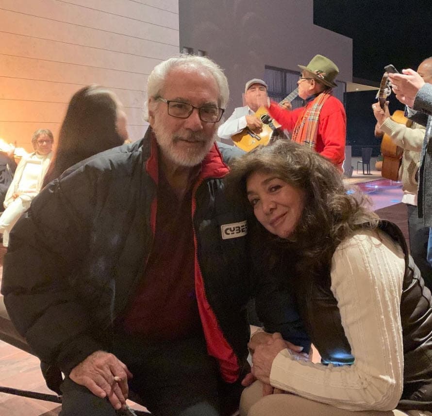 Sin embargo, su salud quedó vulnerable. "Ella venía muy debilitada de los tratamientos de quimioterapia y radio y se fue debilitando". 
<br>