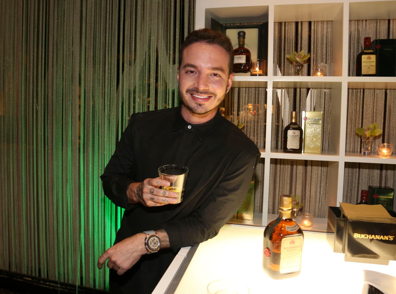 Salud Balvin te lo mereces, has trabajado mucho!!!