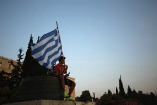 Un manifestante en Atenas