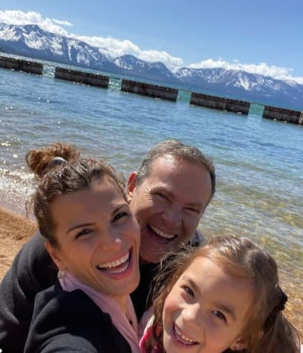 "Pocas veces me regala esta sonrisa", confiesa Cristy sobre su princesa.