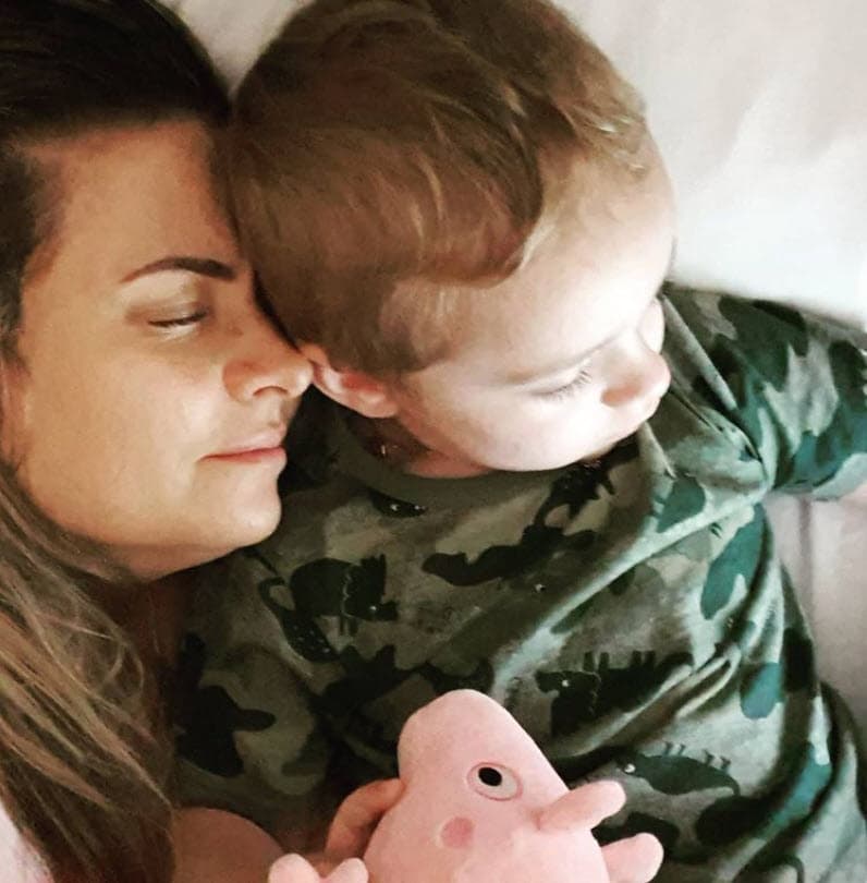 Por su edad, algunos fans comenzaron a especular acerca del posible proceso que llevó a cabo para lograr tener a su hija. 
<br>