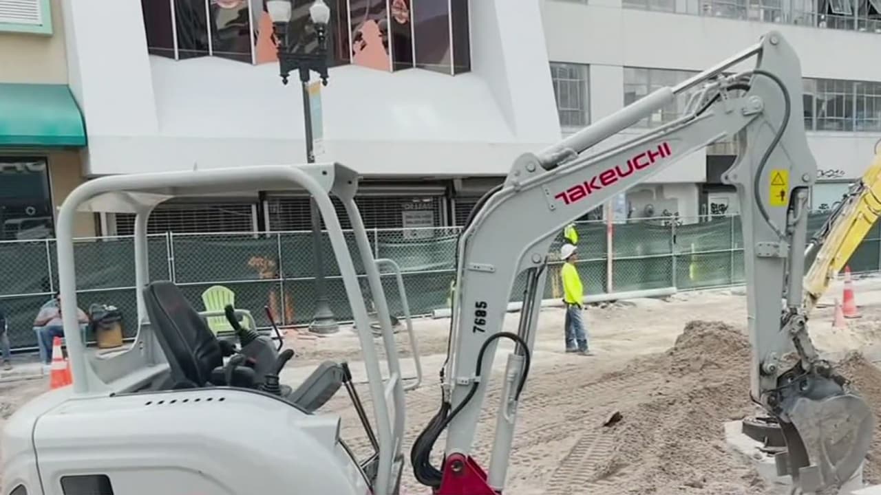 Comerciantes en el Downtown de Miami dicen temer a pérdidas económicas por reinicio de obras en la calle Flagler