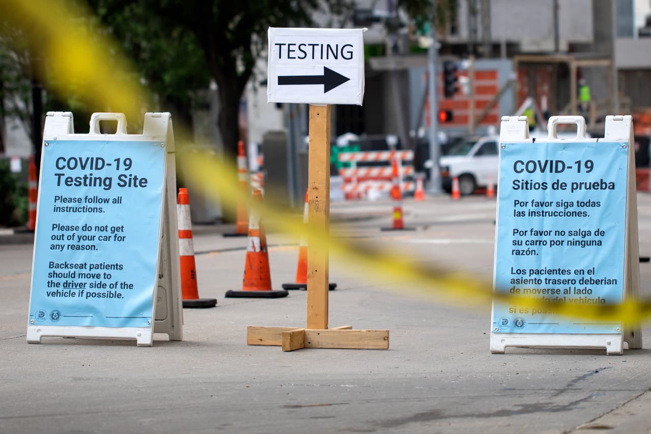 Texas también ocupa el puesto 42 de 50 en la tasa de pruebas positivas.