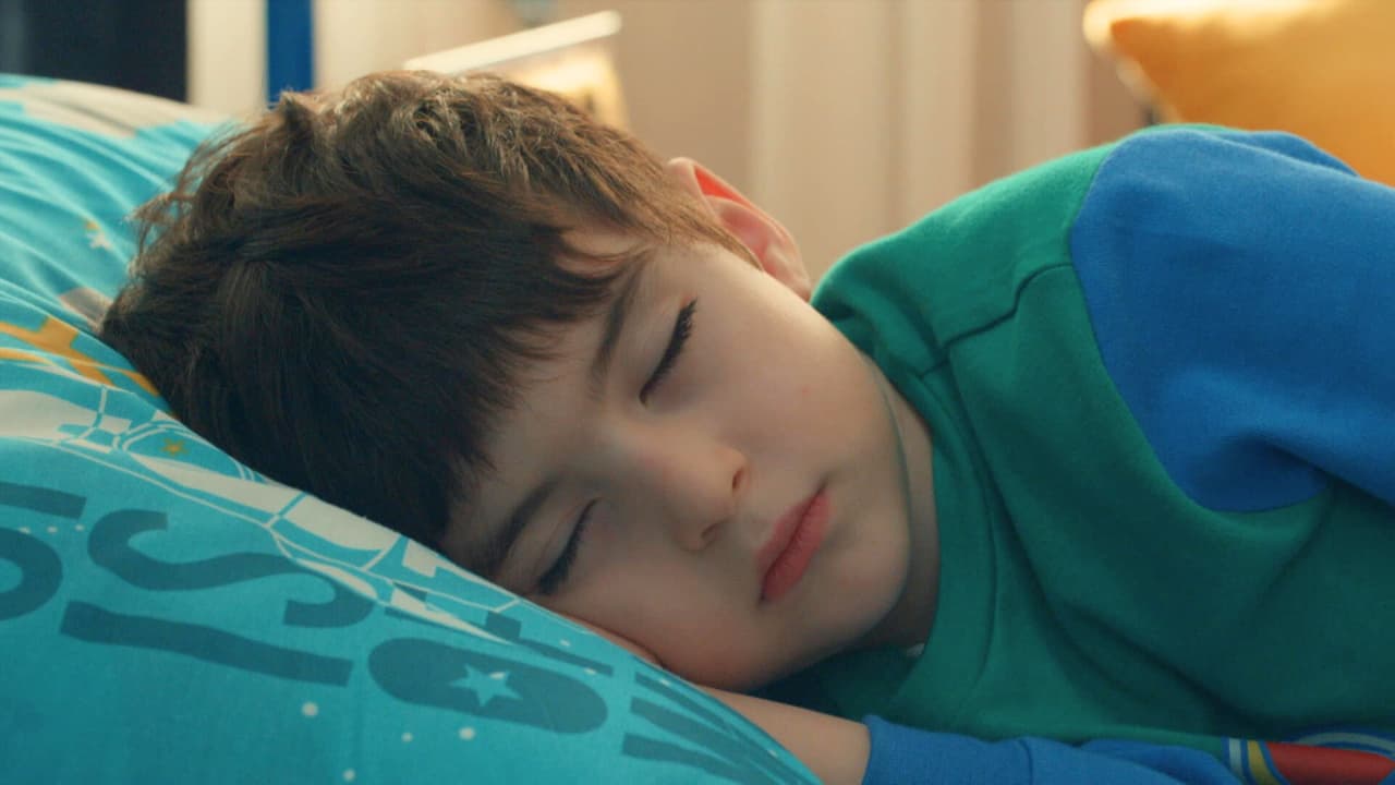 El pequeño Denis lloró toda la noche por su papá, Ozan