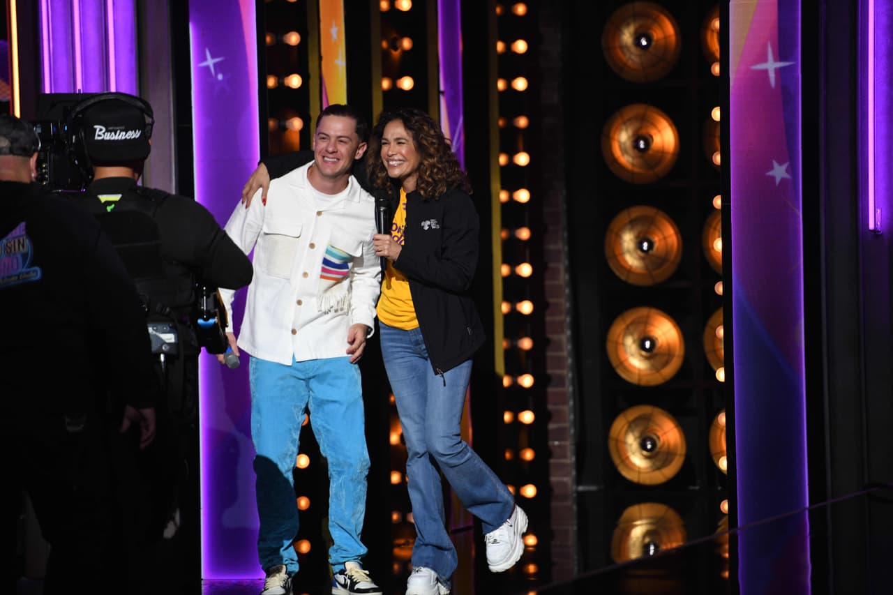 Guaynaa invitó a la audiencia a donar y ser parte de la vida de esos niños que tanto lo necesitan.