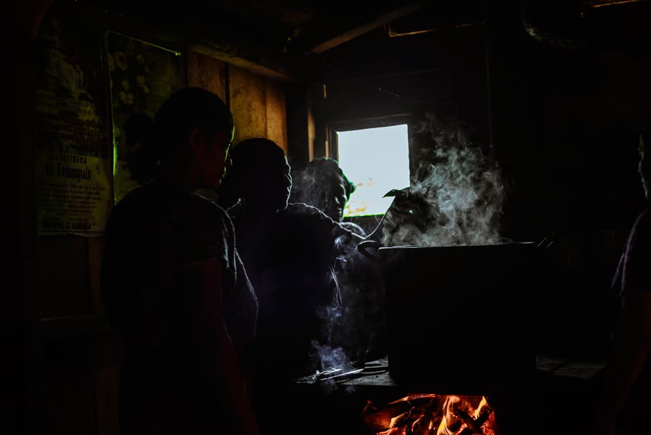 Producir su propia energía limpia: la apuesta de las comunidades más vulnerables de Centroamérica 