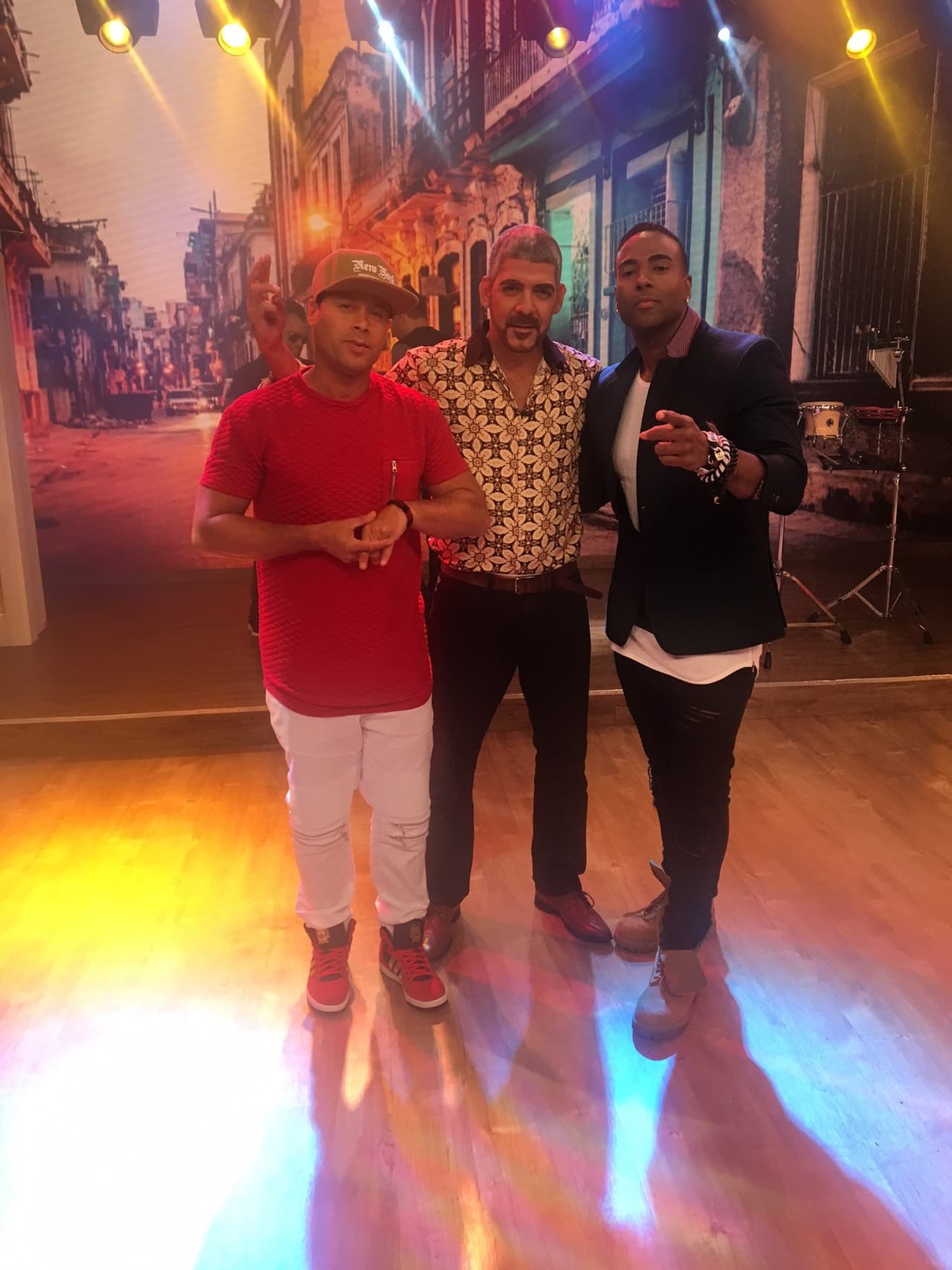 Recibimos a los pioneros del hip hop Orishas.