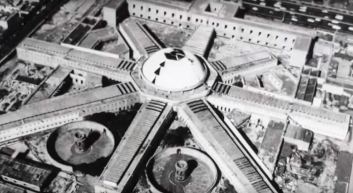 Lecumberri, la cárcel donde estuvo recluido Juan Gabriel en la Ciudad de México