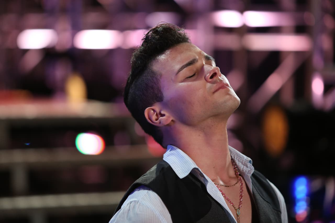 José López es un chico que sabe valerse por sí solo. Y en la audición, brilló como estrella. Acompañado de un rosario que le regaló su madre, la buena suerte estuvo con él todo el tiempo.